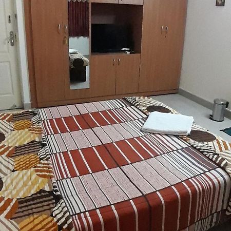 Apartment Home Stay บังกาลอร์ ภายนอก รูปภาพ