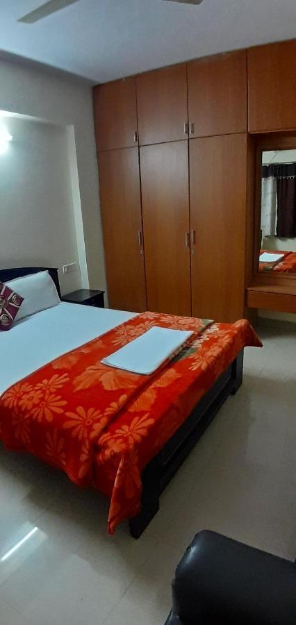 Apartment Home Stay บังกาลอร์ ภายนอก รูปภาพ