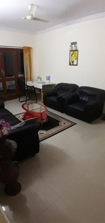 Apartment Home Stay บังกาลอร์ ภายนอก รูปภาพ
