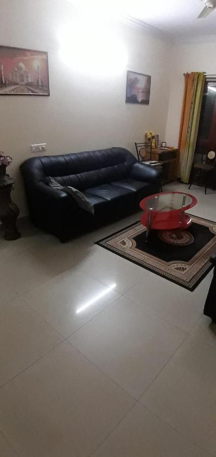 Apartment Home Stay บังกาลอร์ ภายนอก รูปภาพ
