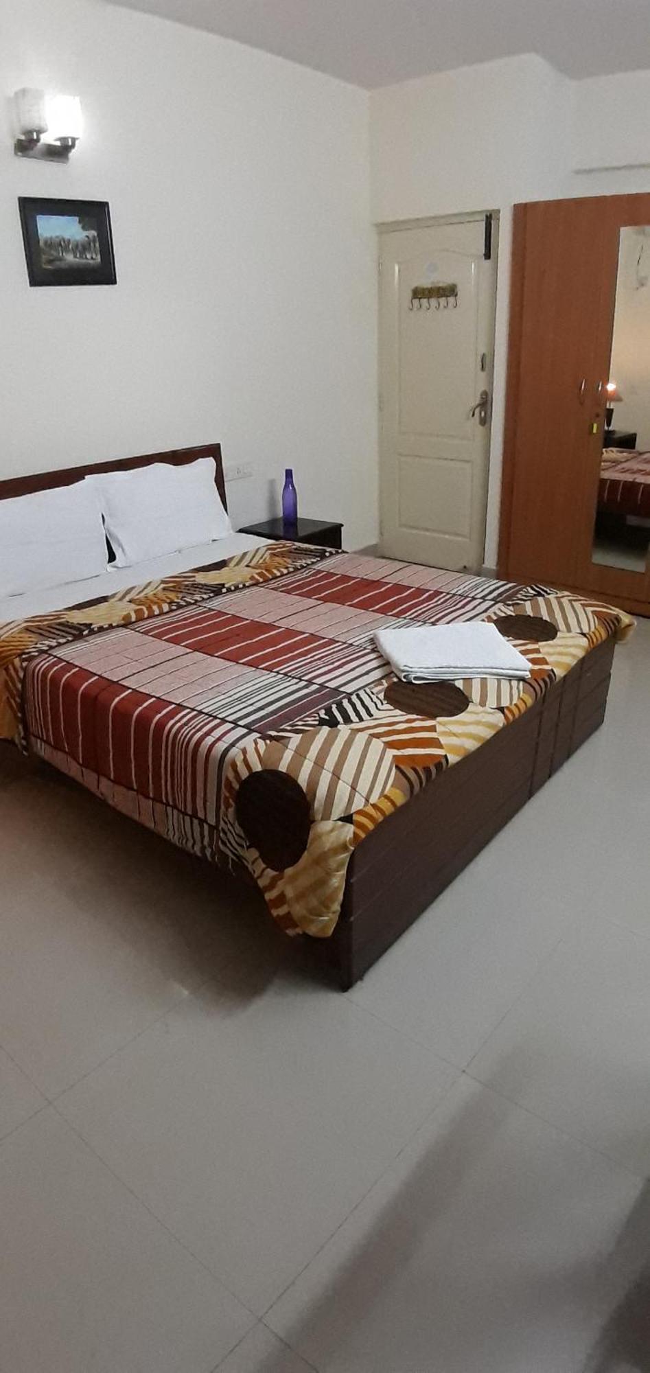 Apartment Home Stay บังกาลอร์ ภายนอก รูปภาพ
