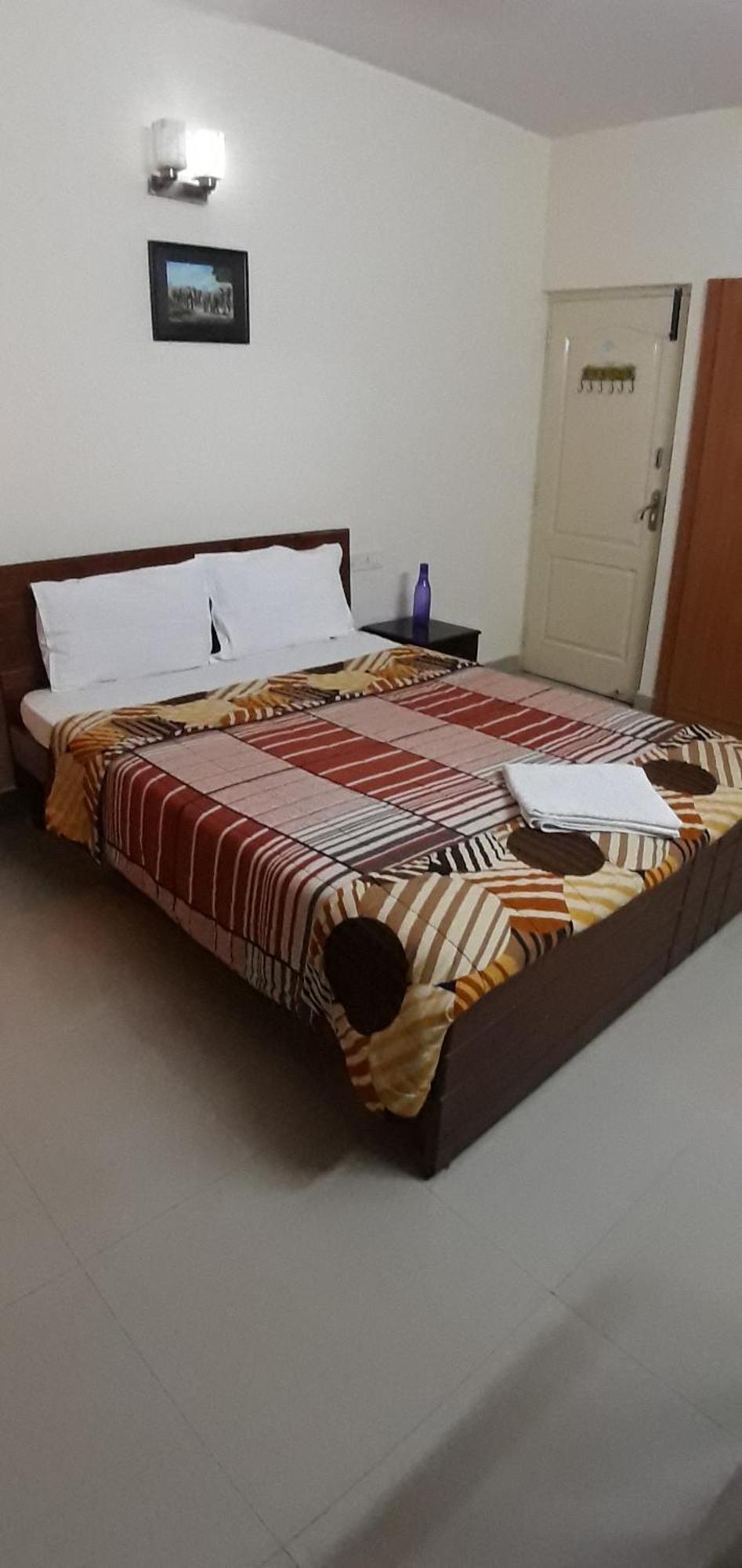 Apartment Home Stay บังกาลอร์ ภายนอก รูปภาพ